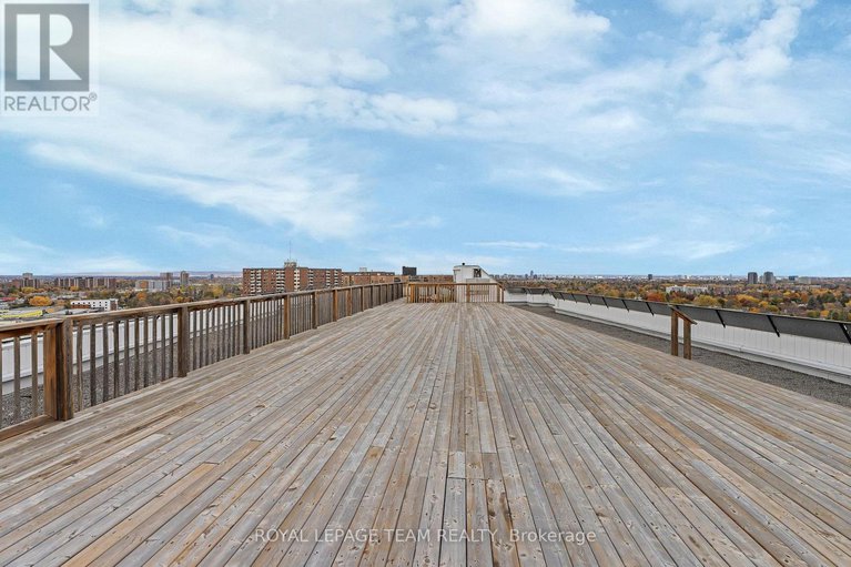 29128089/1210-20-chesterton-drive/borden-farmstewart-farmcarleton-heightsparkwood-hills/ottawa/ontario/K2E6Z7_28