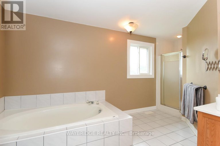 28143902/1467-spartan-grove-street-e/greely/ottawa/ontario/K4P1G1_28
