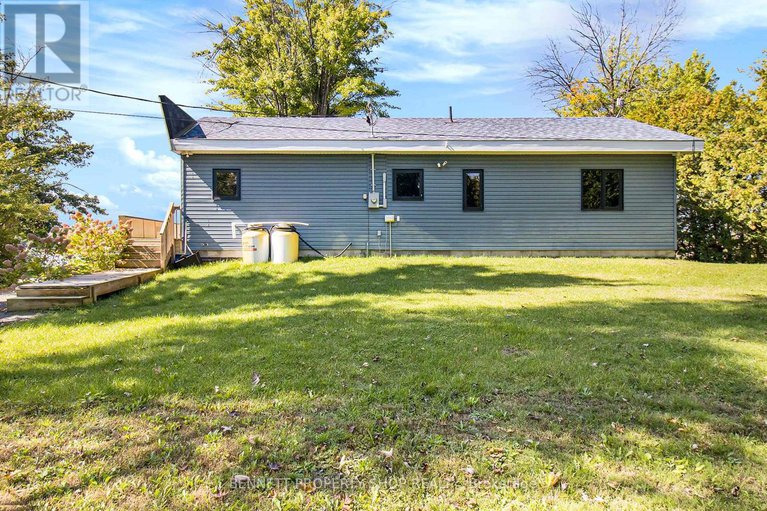 28285756/5066k-lorne-bridge-road/osgoode/ottawa/ontario/K4M1B4_27
