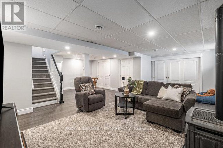 28602453/613-oxford-street-east-street-e/kemptville/north-grenville/ontario/K0G1J0_21