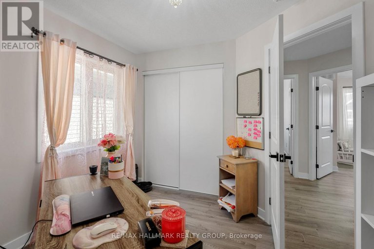 28337281/1015-keeper-heights/goulbourn-twp-from-franktown-rdsouth-to-rideau/ottawa/ontario/K0A2Z0_39