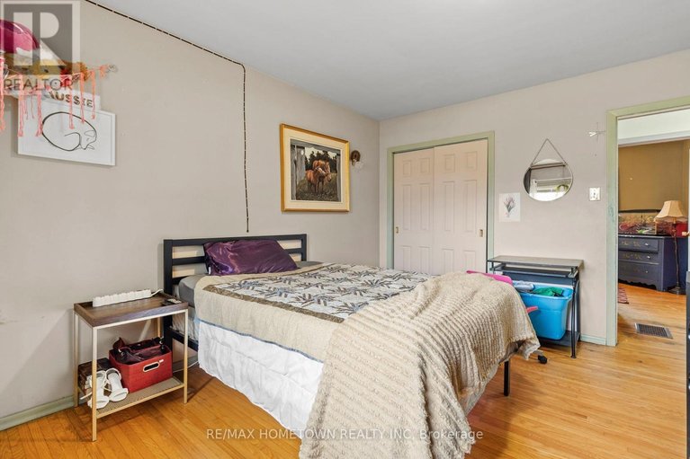 29678210/3505-charleville-road/augusta-twp/augusta/ontario/K0E1T0_18