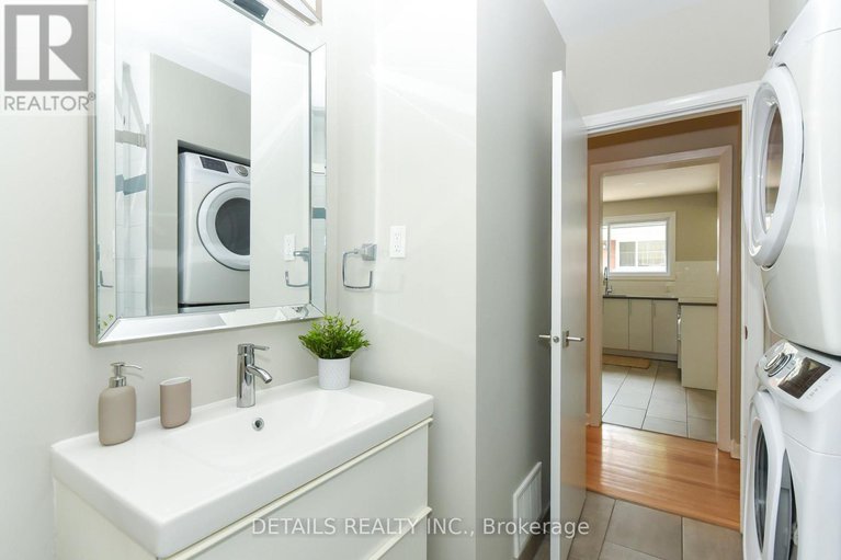 28587283/1300-field-street/bel-air-park/ottawa/ontario/K2C2R3_14