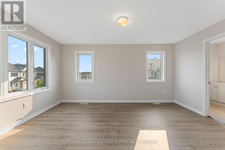 28823714/701-megrez-way/half-moon-bay/ottawa/ontario/K2J6S9_16