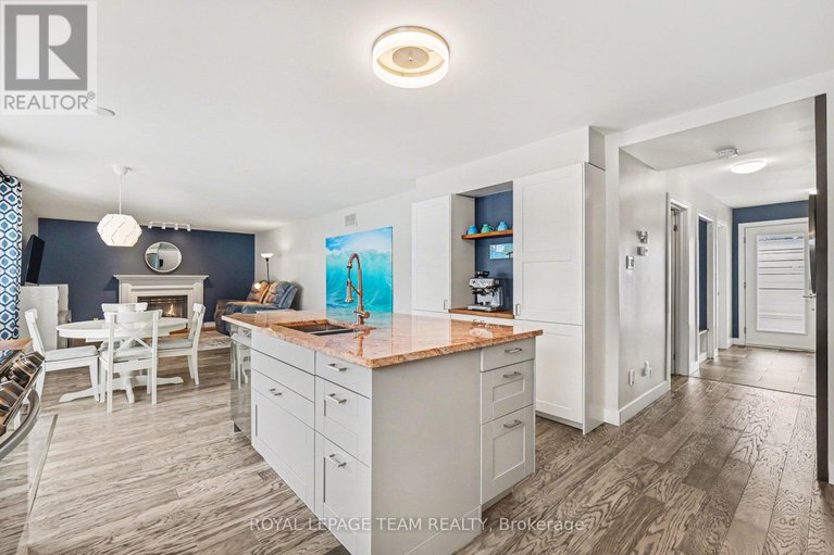 29407944/89-queen-charlotte-street/richmond/ottawa/ontario/K0A2Z0_11