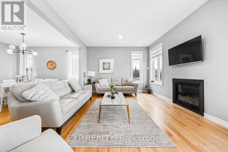 29135889/676-fisher-street/north-grenville-twp-kemptville-south/north-grenville/ontario/K0G1J0_6