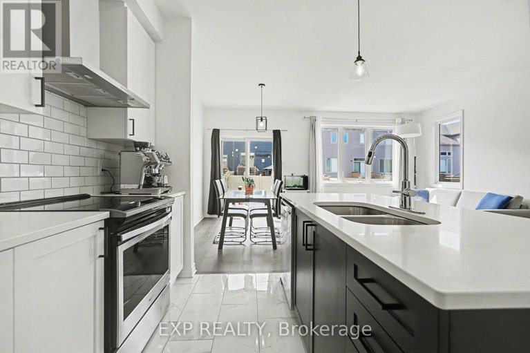 29601983/78-rallidale-street/blossom-parkkemp-parkfindlay-creek/ottawa/ontario/K1X0G7_15