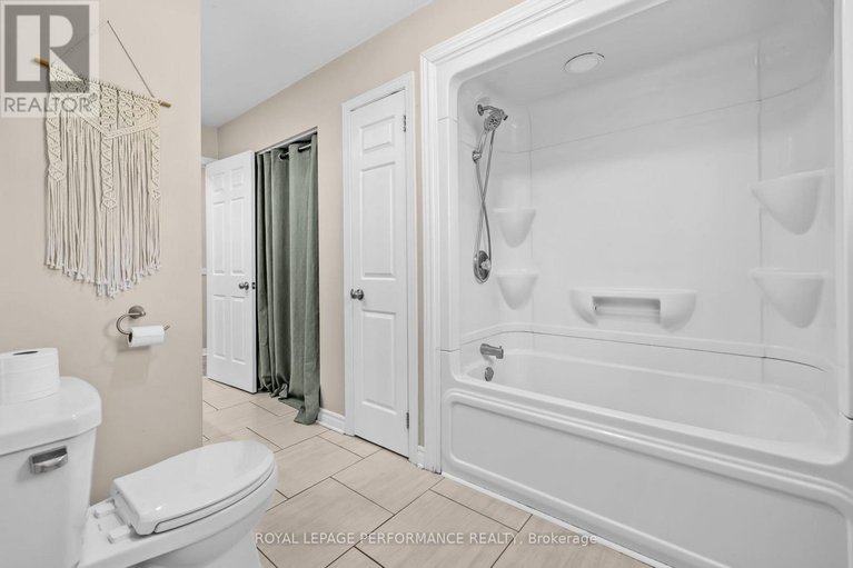 29645047/1547-st-jacques-road/russell-twp/russell/ontario/K0A1W0_26