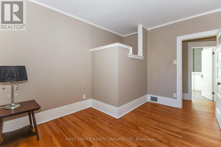 29184407/142-broadway-avenue/glebe/ottawa/ontario/K1S2V8_29