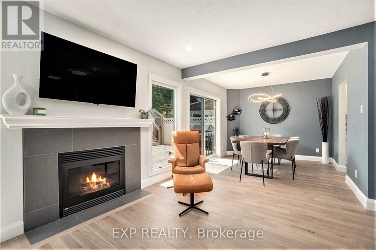 28647079/680-mathieu-way/fallingbrookpineridge/ottawa/ontario/K4A2R4_7