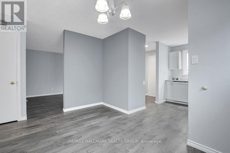 29258988/71-morton-drive/glencairnhazeldean/ottawa/ontario/K2L1W9_12