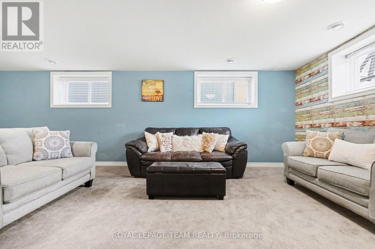 29469696/855-reaume-street/mississippi-mills-ramsay-twp/mississippi-mills/ontario/K0A1A0_28