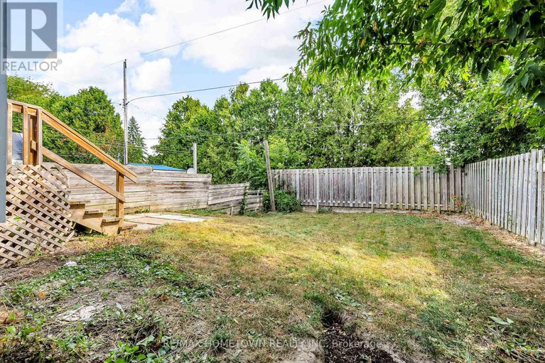28791657/35-hustler-crescent/iroquois/south-dundas/ontario/K0E1K0_33