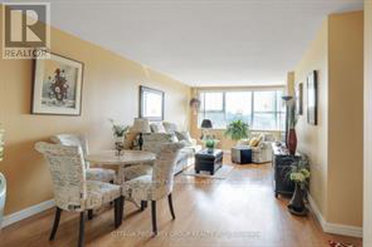 29078374/913-555-brittany-drive/viscount-alexander-park/ottawa/ontario/K1K4C5_5