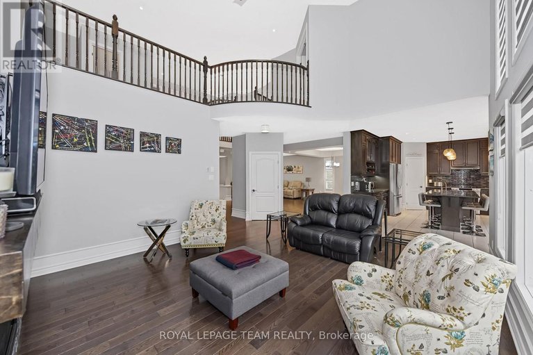 29226737/51-bridle-crest-court/bridlewood/ottawa/ontario/K2M0H5_10