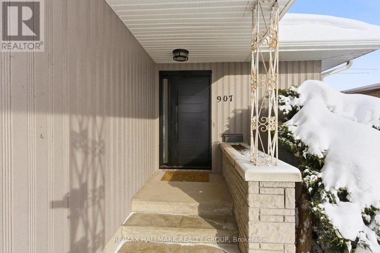 29310032/907-innswood-drive/mckellar-heightsglabar-park/ottawa/ontario/K2A3R9_4