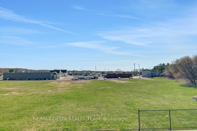 29669163/111-189-eliot-street/town-of-rockland/clarence-rockland/ontario/K4K0G4_32