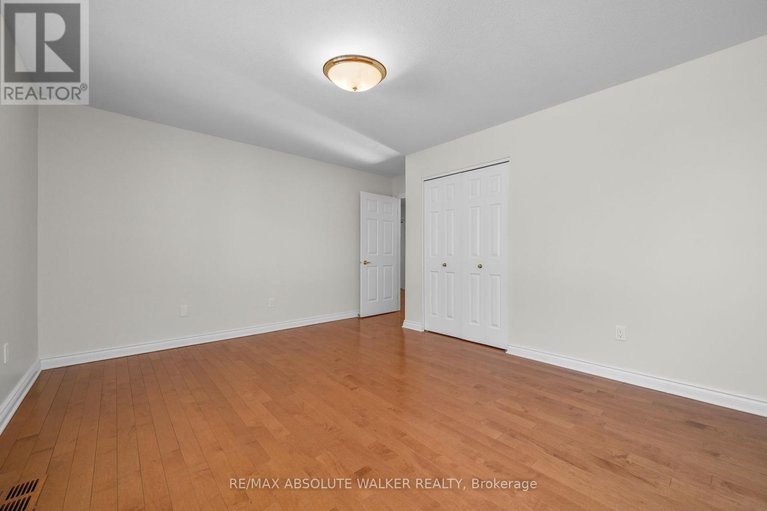27963208/1072-bravar-drive/manotick-long-island-nicholls-island/ottawa/ontario/K4M1G3_20
