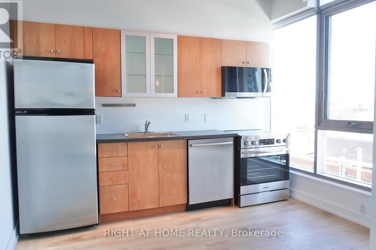 29501976/904-383-cumberland-street/lower-townbyward-market/ottawa/ontario/K1N1J7_7