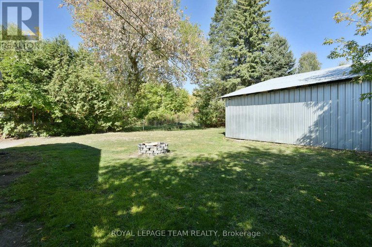 28871191/161-rivington-street/carp/ottawa/ontario/K0A1L0_22
