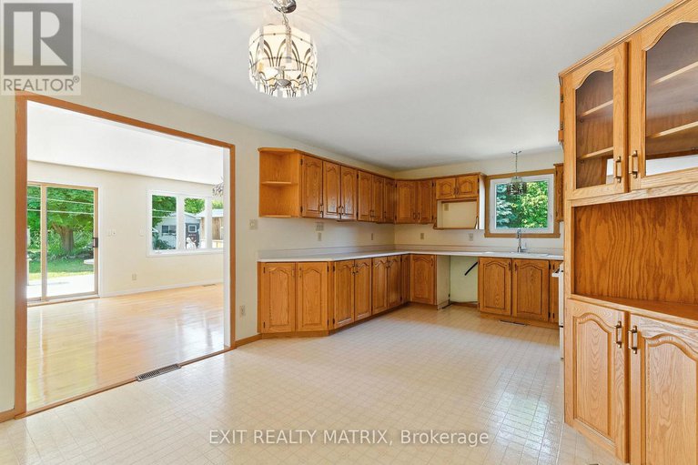 28525668/26-farmers-avenue/vankleek-hill/champlain/ontario/K0B1R0_12