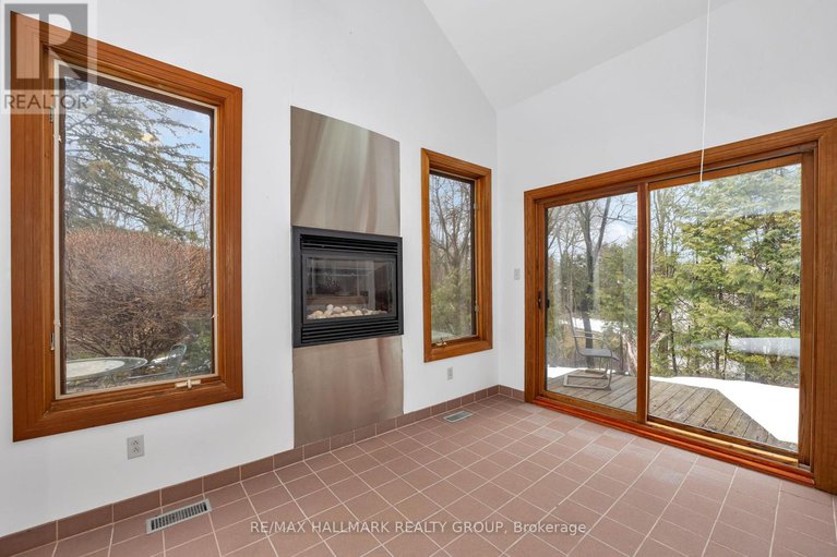 28166782/42-twilight-aka-davidson-crescent/rothwell-heights/ottawa/ontario/K1J6M3_24