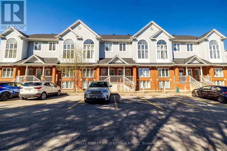 28740335/389-wiffen-private/westcliffe-estates/ottawa/ontario/K2H1G4_1