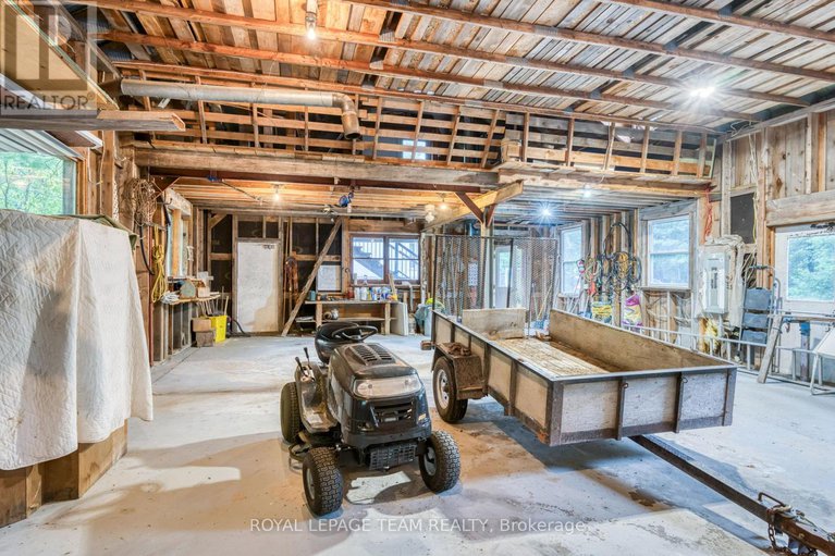 28753812/200-smith-lane/pakenham/mississippi-mills/ontario/K0A2X0_12