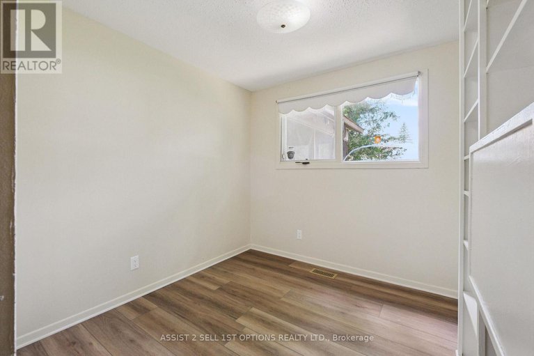 28641398/19-moorcroft-road/briargreen/ottawa/ontario/K2G0M6_20