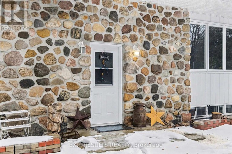 29208933/21111-concession-8-road/south-glengarry-lancaster-twp/south-glengarry/ontario/K0C1L0_25