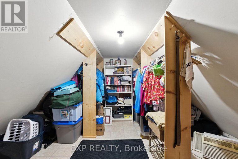 28525895/7800-34-highway/vankleek-hill/champlain/ontario/K0B1R0_20