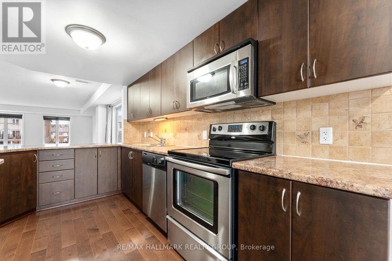 28971566/736b-chapman-mills-drive/strandherd/ottawa/ontario/K2J3V2_26