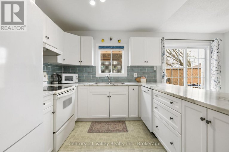 29618337/99-queen-street-n/renfrew/renfrew/ontario/K7V2A4_15