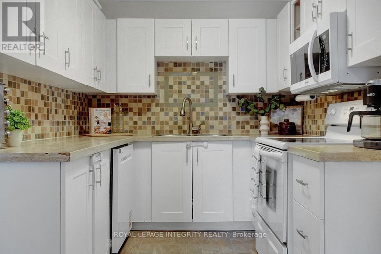 29178454/34-stokes-crescent/glencairnhazeldean/ottawa/ontario/K2L2Z4_9