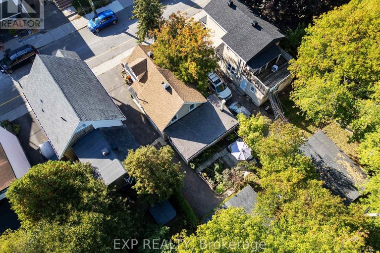 29640321/203-carruthers-avenue/hintonburg/ottawa/ontario/K1Y1N6_30