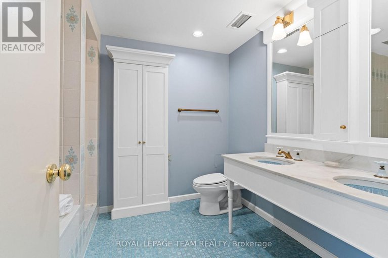 27955886/1201-40-boteler-street/lower-townbyward-market/ottawa/ontario/K1N9C8_34