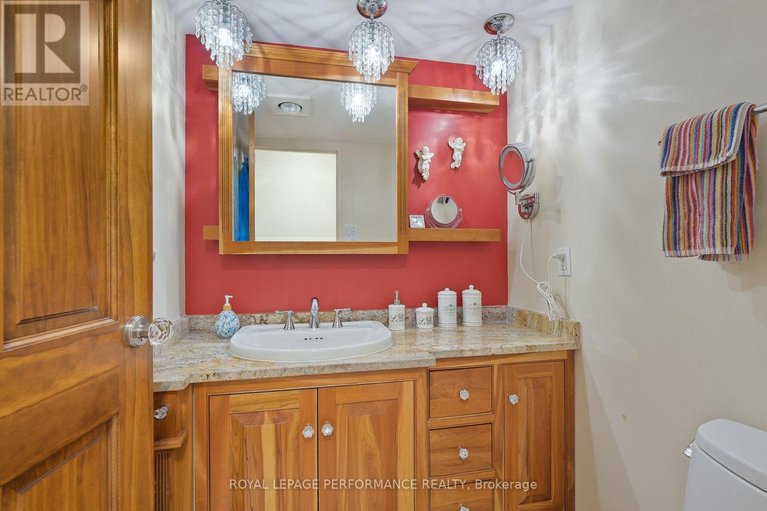 29666803/1003-71-somerset-street-w/ottawa-centregolden-triangle/ottawa/ontario/K2P2G2_38