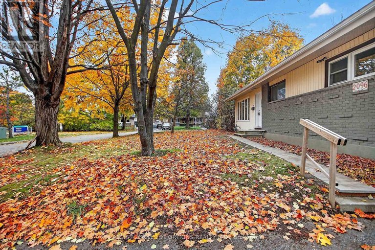 29080796/2096-kingsley-road/parkway-park/ottawa/ontario/K2C2X5_2