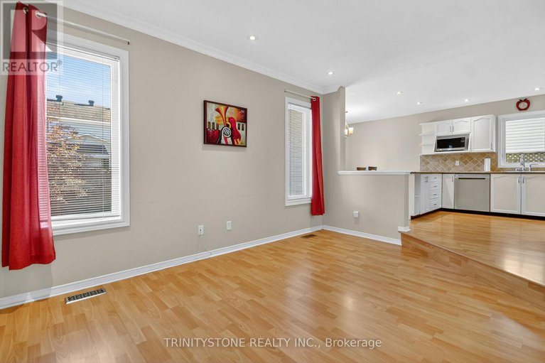 28977788/11-whalings-circle/stittsville-central/ottawa/ontario/K2S1S4_18