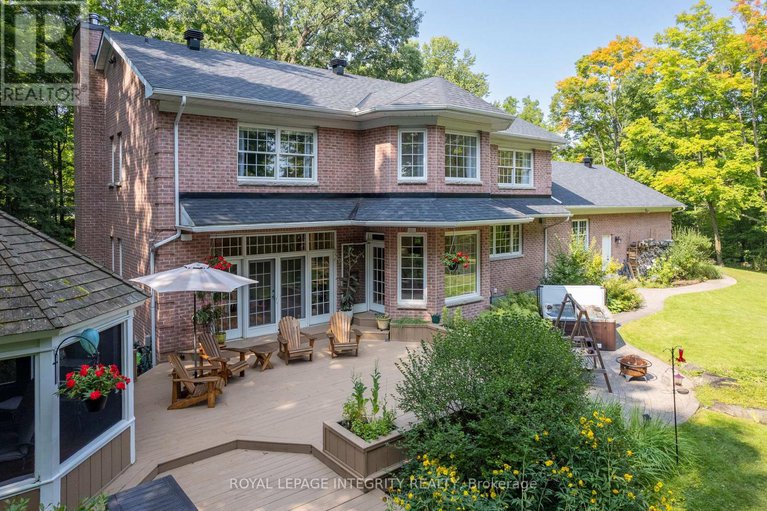 28641841/27-marchbrook-circle/rural-kanata-central/ottawa/ontario/K2W1A1_37