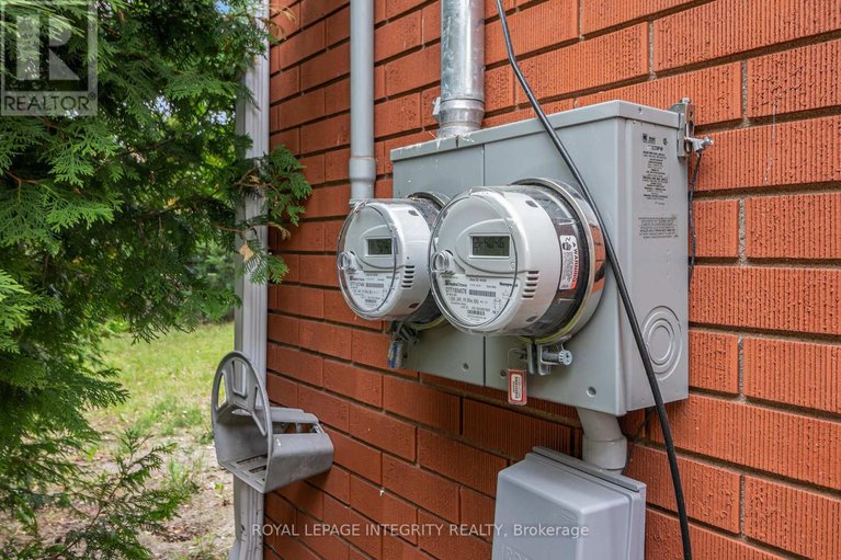 29666459/2389-sheldon-avenue/queensway-terrace-southridgeview/ottawa/ontario/K2C1K4_30