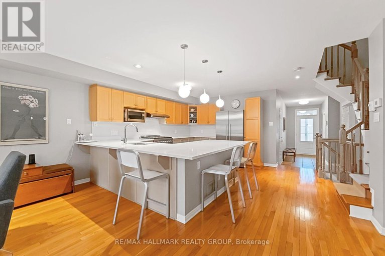 29081850/29-maxton-private/beacon-hill-south/ottawa/ontario/K1J1J1_9