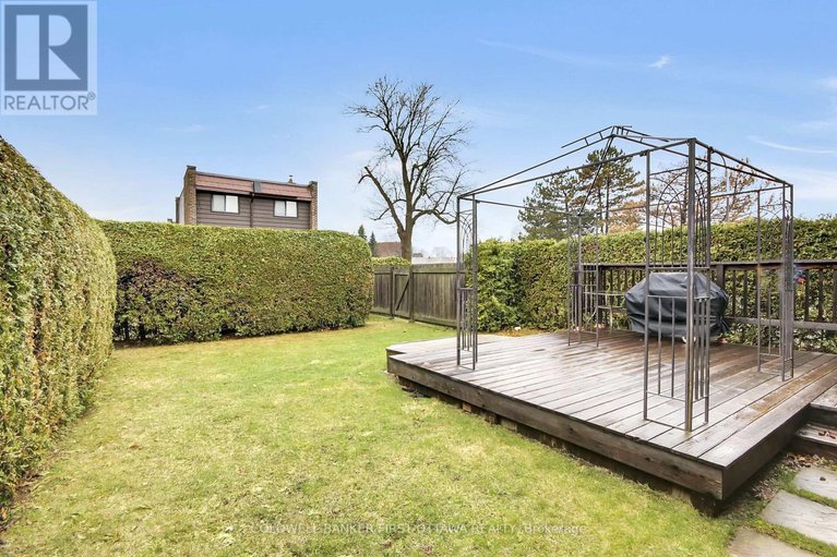 29603326/30-3924k-old-richmond-road/arbeatha-park/ottawa/ontario/K2H5C6_38