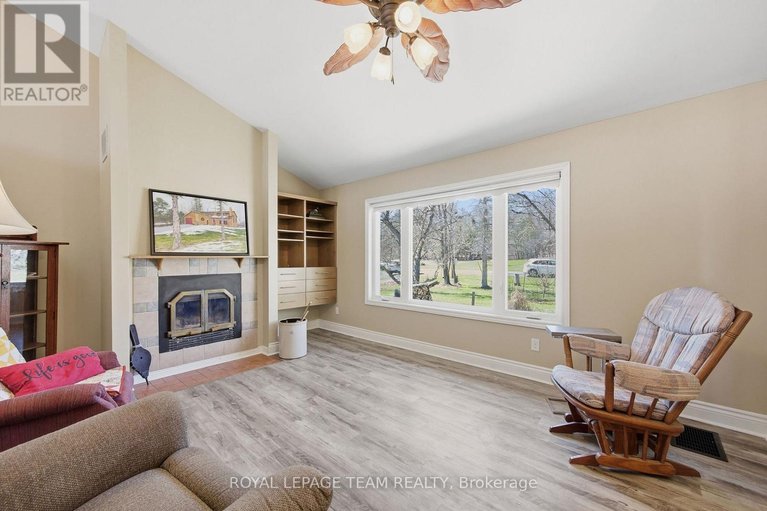 29687996/2870-old-maple-lane/dunrobin-shores/ottawa/ontario/K0A1T0_12