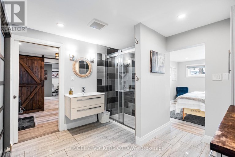 29561777/2437-henri-menard-court/clarencerockland-twp/clarence-rockland/ontario/K0A2A0_30