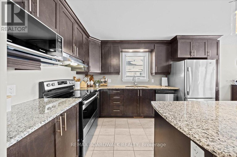 29414460/2424-marble-crescent/town-of-rockland/clarence-rockland/ontario/K4K1P6_9