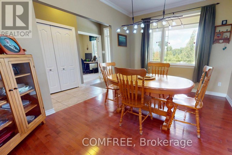 28538692/6959-viola-street/rideau-twp-s-of-reg-rd-6-w-of-mccordick-rd/ottawa/ontario/K0A2T0_2