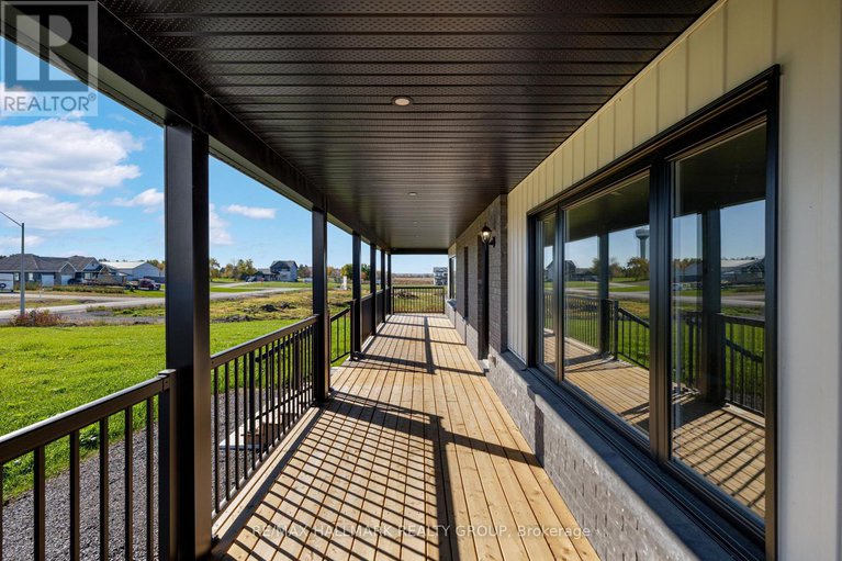 29131467/208-trudeau-crescent/russell-twp/russell/ontario/K4R1E5_2