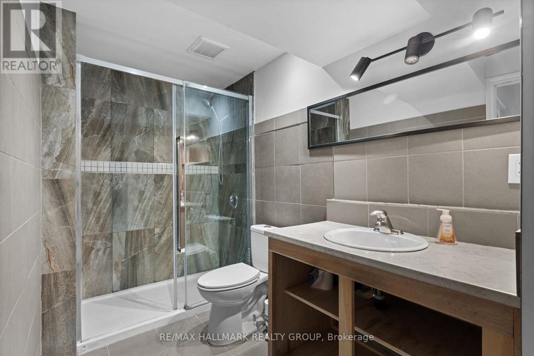 28653089/716-summergaze-street/emerald-meadowstrailwest/ottawa/ontario/K2M0L4_39