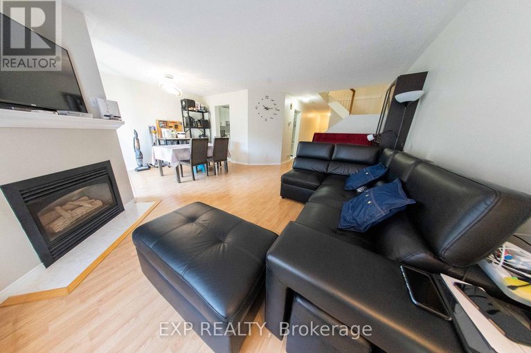 29000780/54-sheppards-glen-avenue/emerald-meadowstrailwest/ottawa/ontario/K2M2M9_6